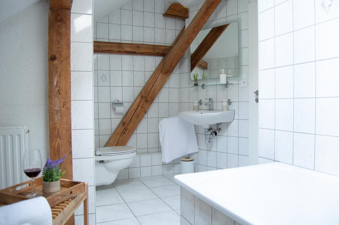 Wellness Mitten In Der Wasserfallstadt Triberg Triberg im Schwarzwald Eksteriør billede